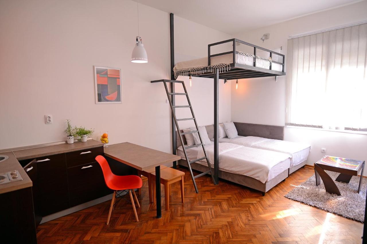 Central Spot Apartments Belgrado Exterior foto